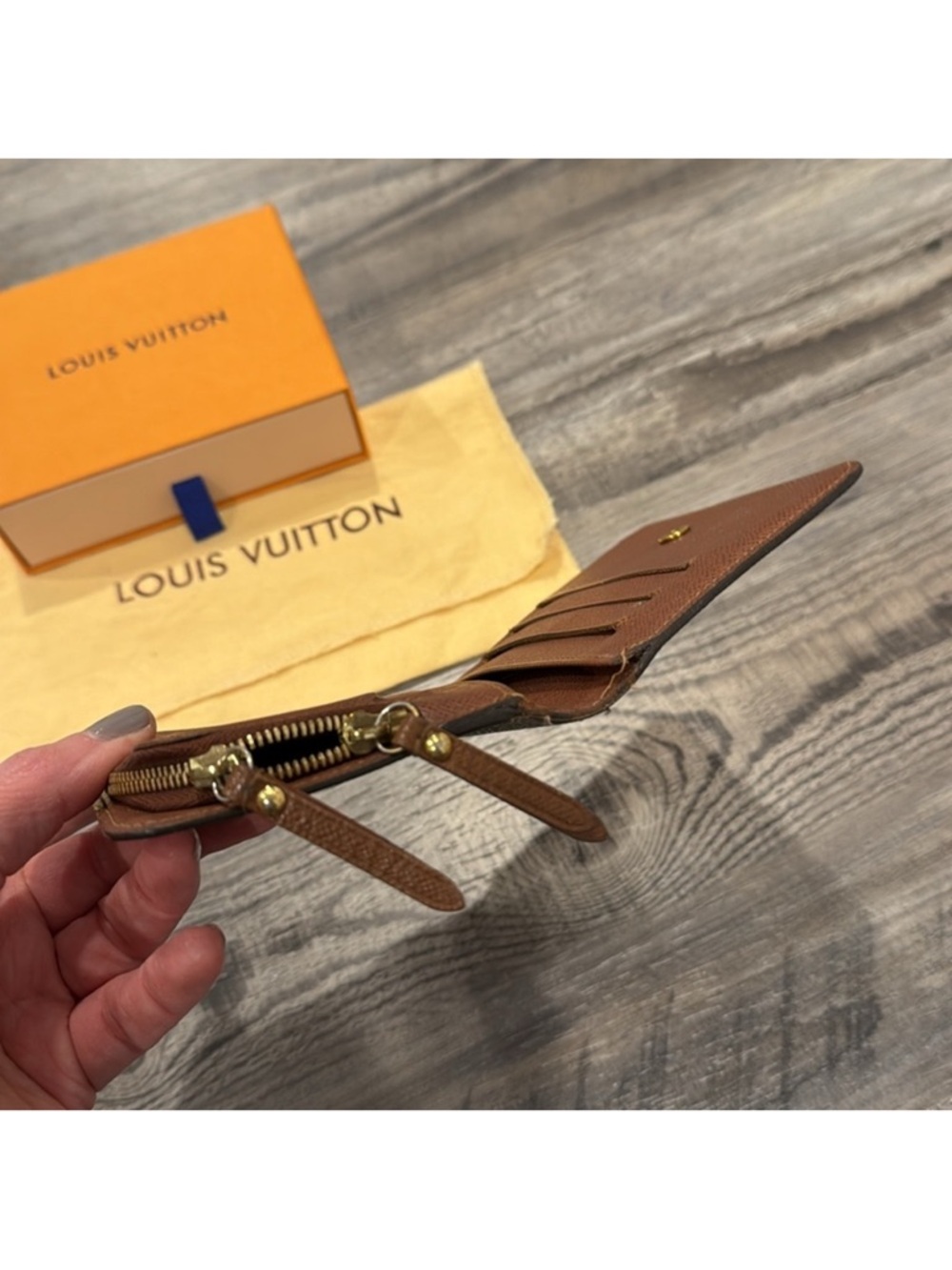 LOUIS VUITTON Mini “Insolite” Wallet in Monogram Canvas - Picture 9 of 14